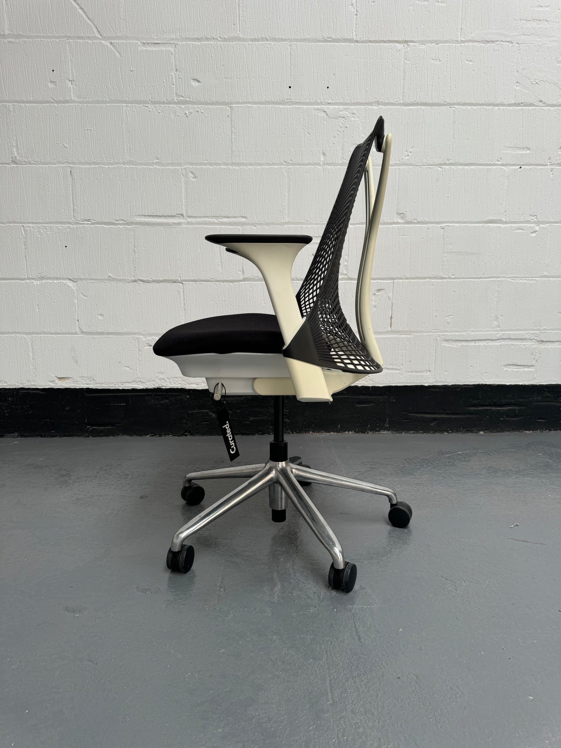 Herman Miller Sayl Light Shadow Edition