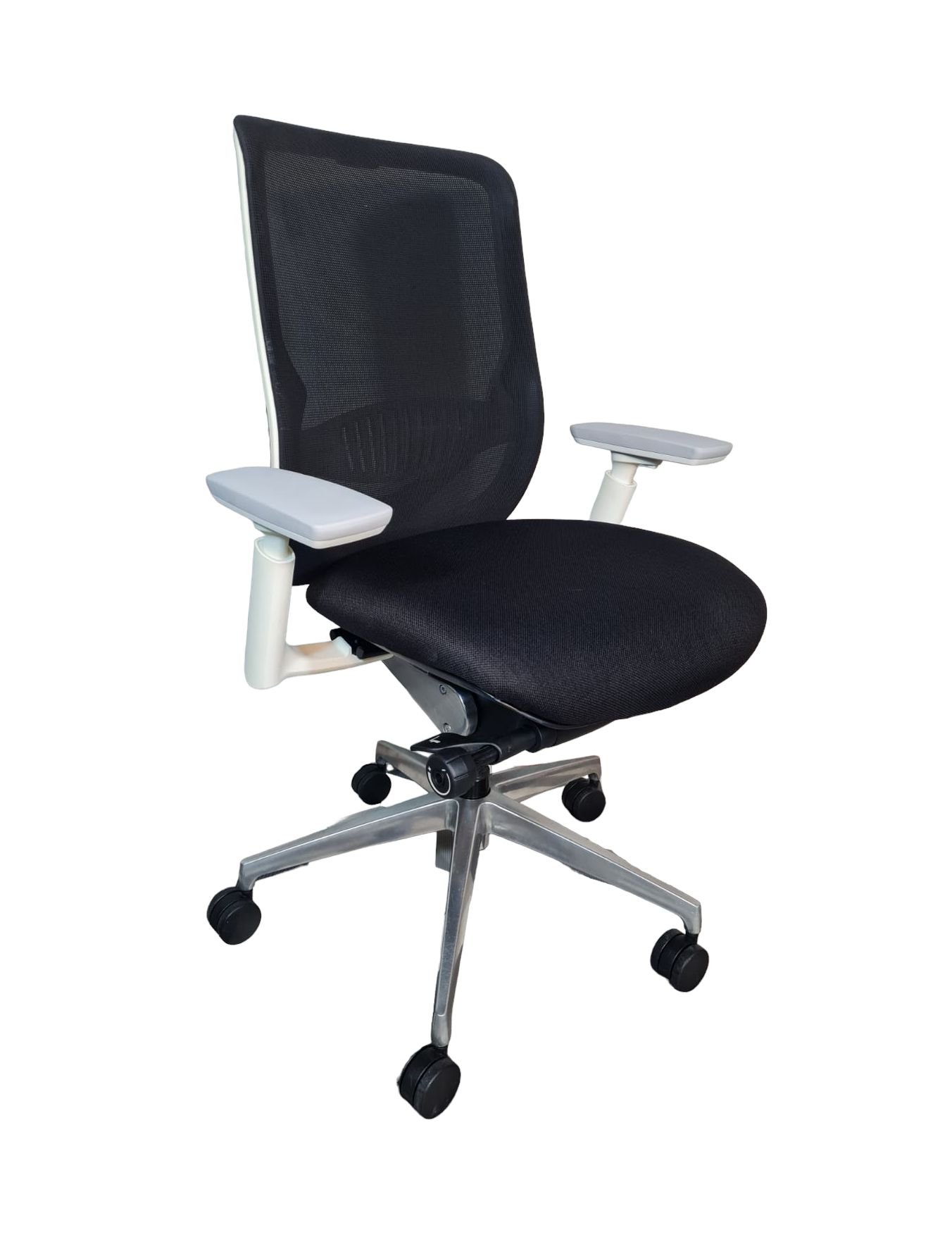 Okamura Zephr Light White Chrome