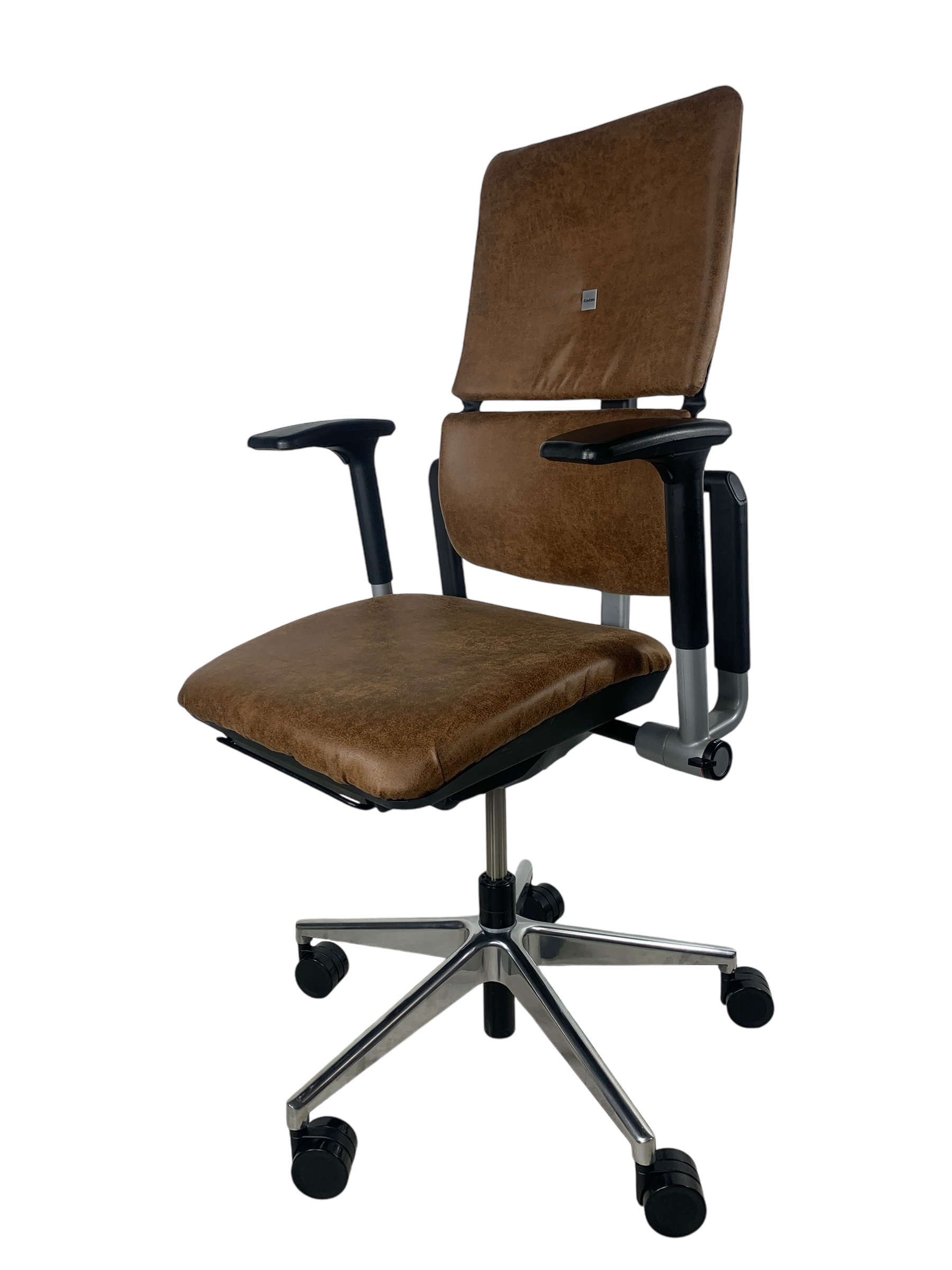 Steelcase Please V2 Distressed Leather Chrome