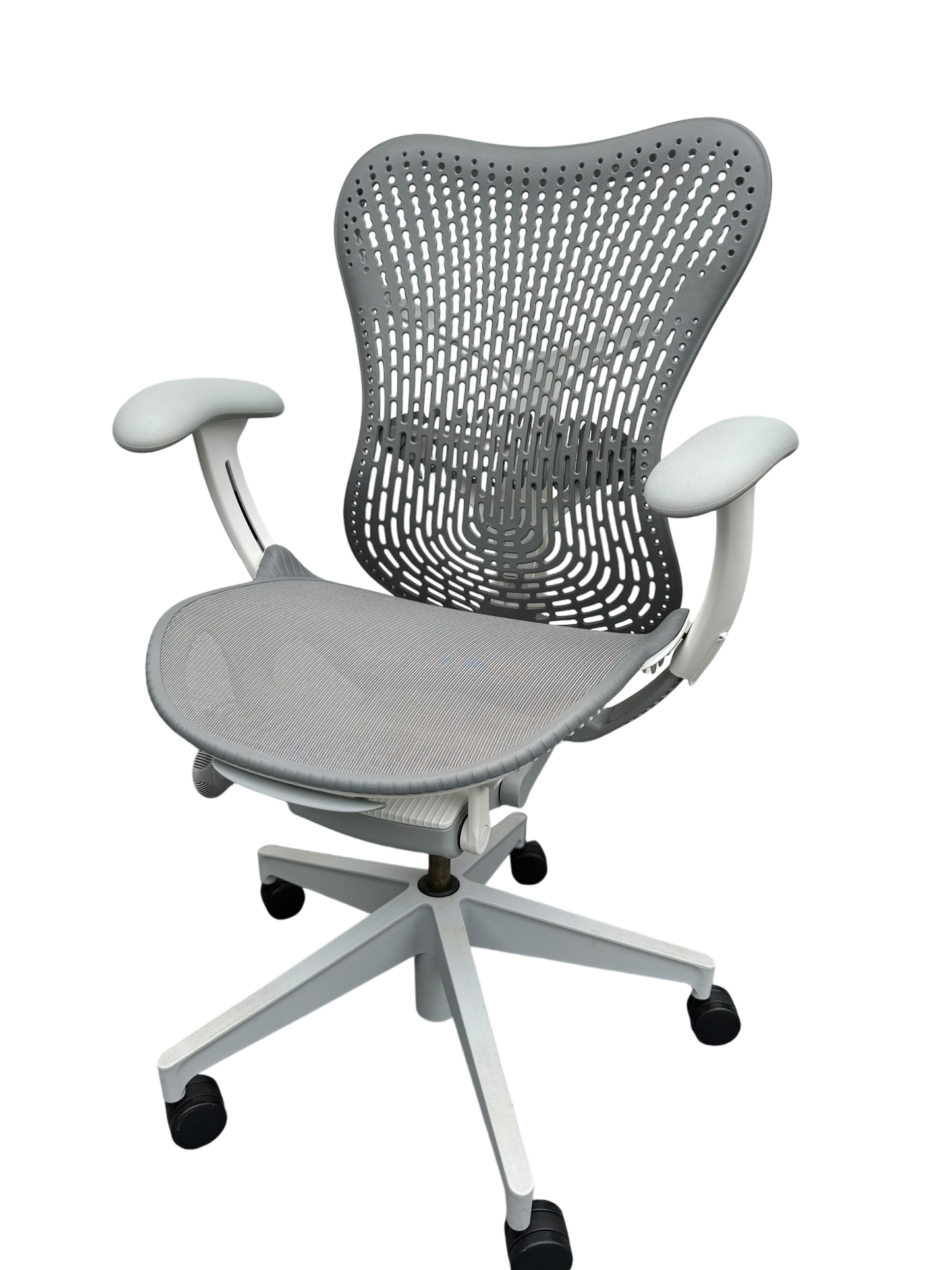 Herman Miller Mirra 2 Grey Fog