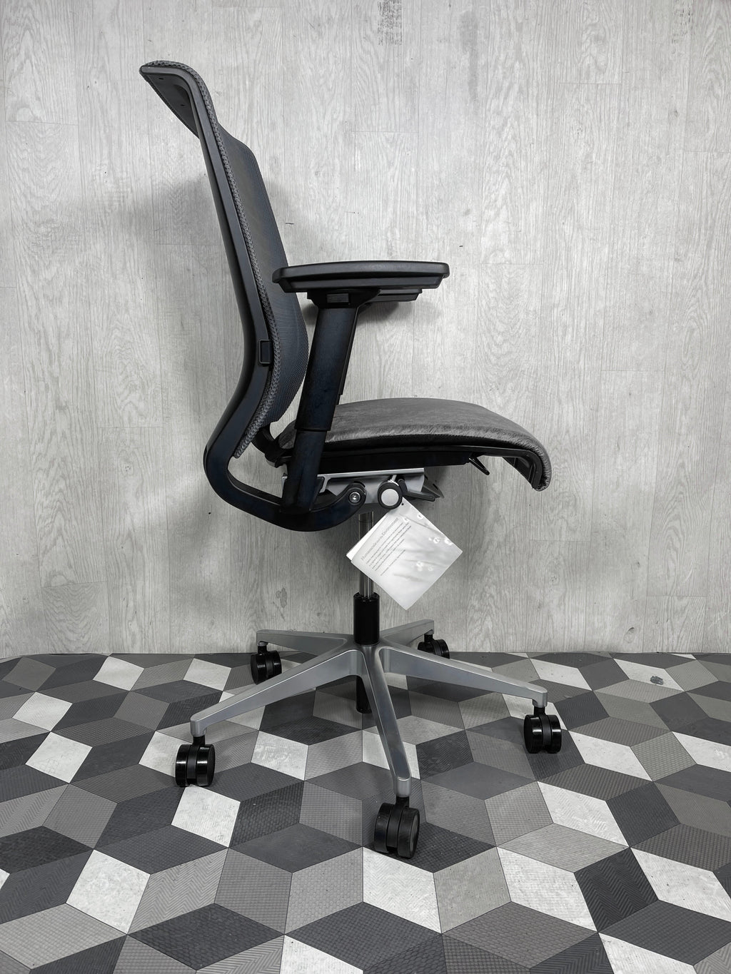 Steelcase Think Distressed Grey Leather Office Chair Fully Loaded
